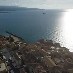 Della Piazza