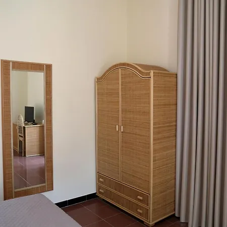 Hotel Della Piazza Pizzo (Calabria)
