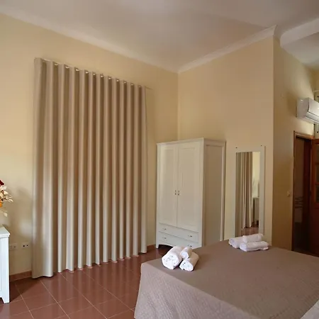 Otel Della Piazza Pizzo (Calabria)