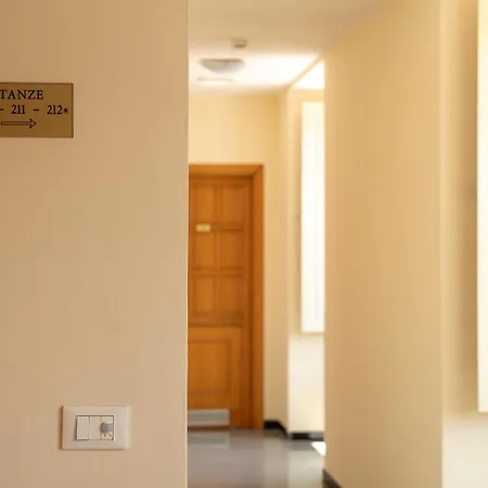Della Piazza Hotel 3*