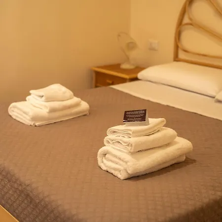 Della Piazza Hotel 3*
