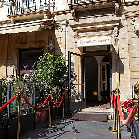 Della Piazza Отель 3*