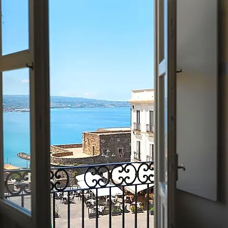 Della Piazza 3*